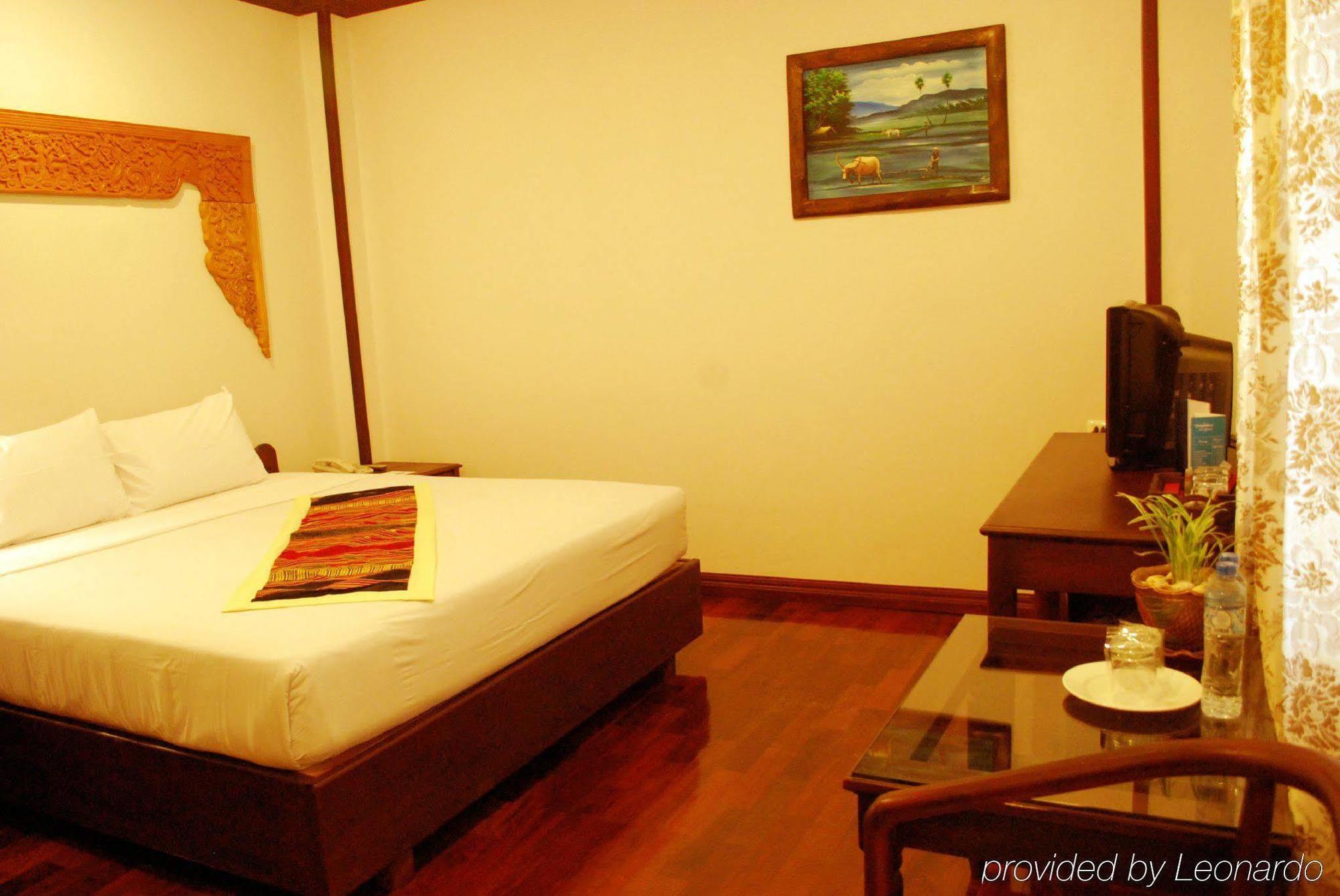 Sengtawan Riverside Hotel Vientiane Zimmer foto