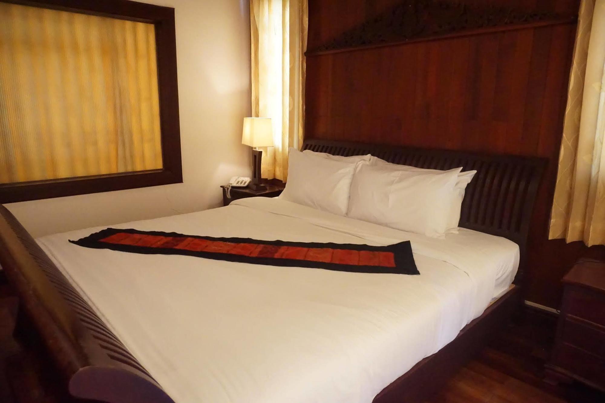 Sengtawan Riverside Hotel Vientiane Exterior foto