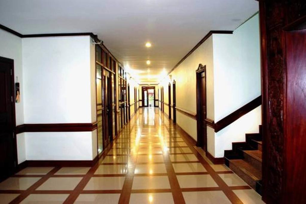 Sengtawan Riverside Hotel Vientiane Interior foto